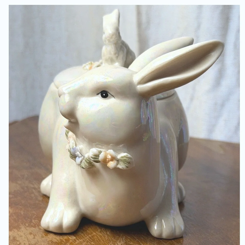 Vintage Ceramic Bunny Rabbit Jar Dish Planter
